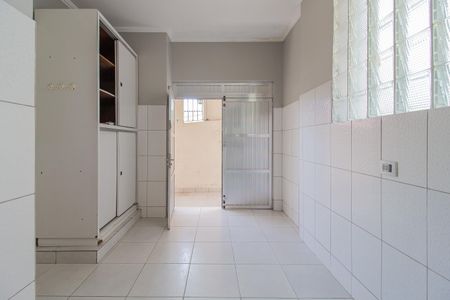 Casa para alugar com 320m², 3 quartos e 2 vagasCozinha