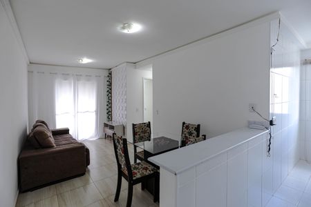 Sala de apartamento para alugar com 2 quartos, 49m² em Vila Cintra, Mogi das Cruzes
