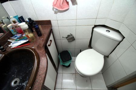 Casa à venda com 300m², 3 quartos e 4 vagasBanheiro da Suíte 