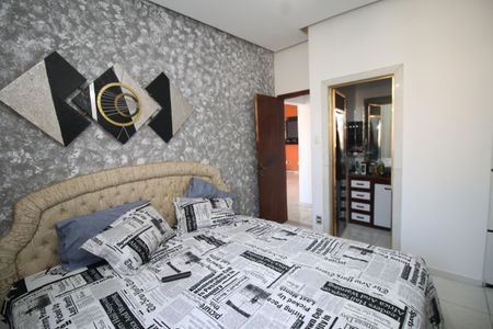 Casa à venda com 300m², 3 quartos e 4 vagasSuíte