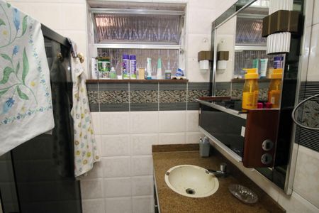Casa à venda com 300m², 3 quartos e 4 vagasBanheiro Social