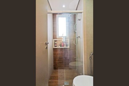 Apartamento à venda com 216m², 4 quartos e 4 vagasBanheiro da Suíte 2