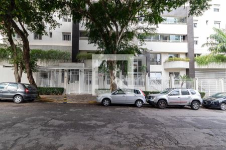 Apartamento à venda com 216m², 4 quartos e 4 vagasFachada