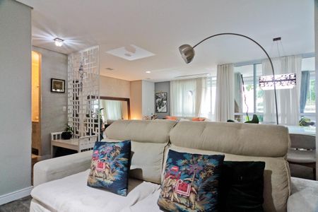 Sala de apartamento à venda com 4 quartos, 216m² em Santana, São Paulo