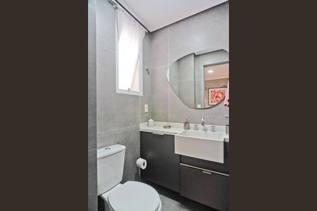 Apartamento à venda com 216m², 4 quartos e 4 vagasBanheiro da Suíte 3