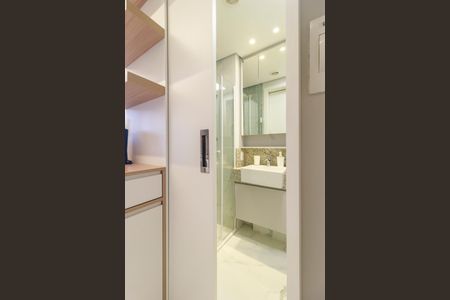 Studio à venda com 22m², 0 quarto e sem vaga Studio à venda com 22m², 0 quarto e sem vagaBanheiro