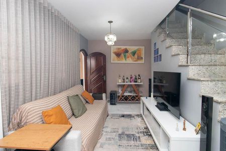 Sala de casa para alugar com 2 quartos, 120m² em Vila Nova Mazzei, São Paulo