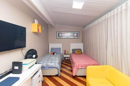 Casa para alugar com 120m², 2 quartos e 1 vaga Casa para alugar com 120m², 2 quartos e 1 vagaQuarto 1