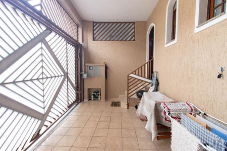 Casa para alugar com 120m², 2 quartos e 1 vaga Casa para alugar com 120m², 2 quartos e 1 vagaGaragem