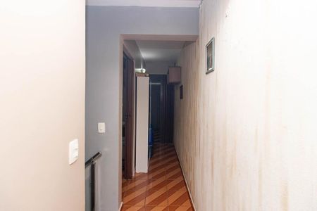 Casa para alugar com 120m², 2 quartos e 1 vaga Casa para alugar com 120m², 2 quartos e 1 vagaCorredor