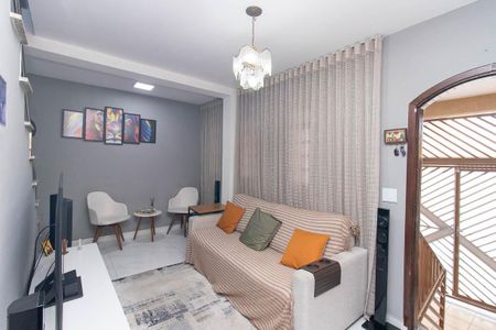 Sala de casa para alugar com 2 quartos, 120m² em Vila Nova Mazzei, São Paulo