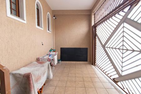 Casa para alugar com 120m², 2 quartos e 1 vaga Casa para alugar com 120m², 2 quartos e 1 vagaGaragem