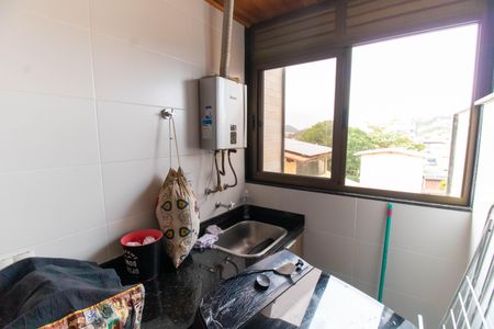 Apartamento à venda com 80m², 2 quartos e 1 vagaCozinha e Área de Serviço