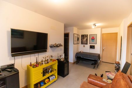 Apartamento à venda com 80m², 2 quartos e 1 vagaSala