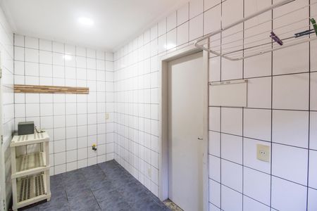 Área de Serviço de casa de condomínio para alugar com 5 quartos, 700m² em Alphaville, Santana de Parnaíba