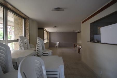 Apartamento à venda com 64m², 2 quartos e 1 vagaÁrea comum