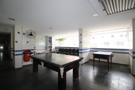 Apartamento à venda com 64m², 2 quartos e 1 vagaÁrea comum