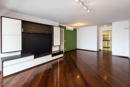 Apartamento para alugar com 3 quartos, 118m² em Vila Mariana, São Paulo