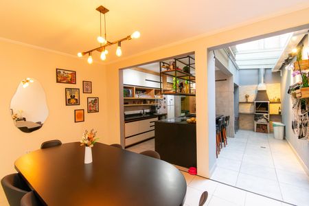 Casa à venda com 240m², 3 quartos e 2 vagasSala de Jantar