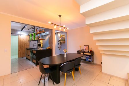 Casa à venda com 240m², 3 quartos e 2 vagasSala de Jantar