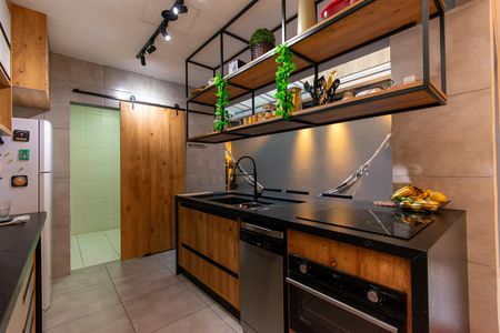 Casa à venda com 240m², 3 quartos e 2 vagasCozinha