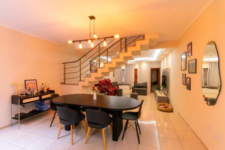 Casa à venda com 240m², 3 quartos e 2 vagasSala de Jantar