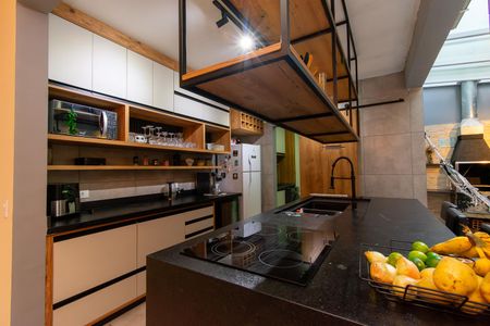 Casa à venda com 240m², 3 quartos e 2 vagasCozinha