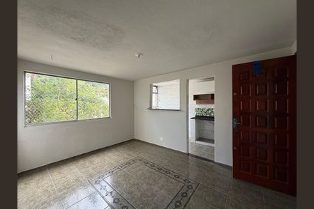 Sala de apartamento para alugar com 3 quartos, 72m² em Taquara, Rio de Janeiro