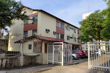 Apartamento para alugar com 72m², 3 quartos e 1 vagaFachada