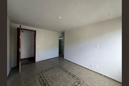 Sala de apartamento para alugar com 3 quartos, 72m² em Taquara, Rio de Janeiro