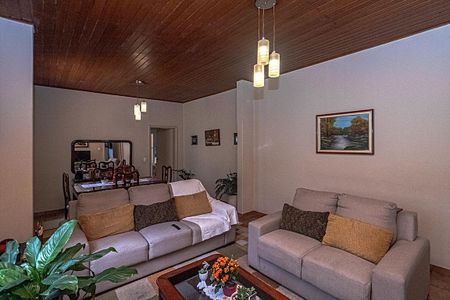 Sala de casa à venda com 2 quartos, 320m² em Vila Moinho Velho, São Paulo