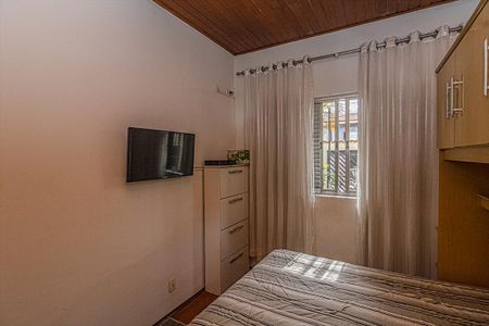 Quarto 1 de casa à venda com 2 quartos, 320m² em Vila Moinho Velho, São Paulo