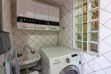 Apartamento para alugar com 70m², 2 quartos e 1 vagaÁrea de Serviço