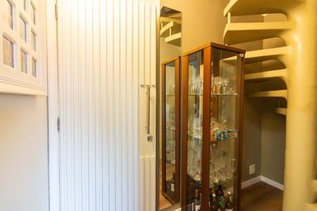 Apartamento para alugar com 70m², 2 quartos e 1 vagaÁrea de Serviço