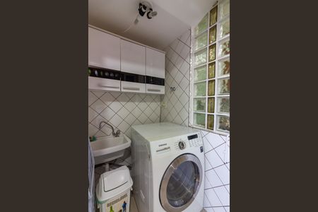 Apartamento para alugar com 70m², 2 quartos e 1 vagaÁrea de Serviço