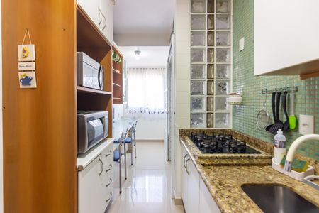 Apartamento para alugar com 70m², 2 quartos e 1 vagaCozinha