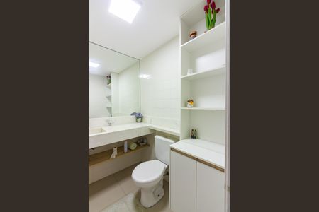 Apartamento para alugar com 70m², 2 quartos e 1 vagaBanheiro