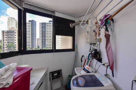 Apartamento à venda com 210m², 1 quarto e sem vagaÁrea de Serviço