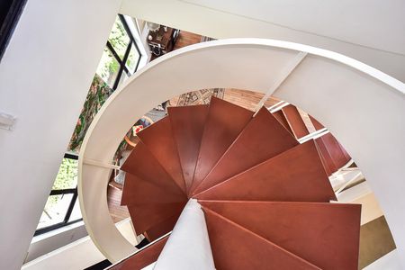 Apartamento à venda com 210m², 1 quarto e sem vagaEscada