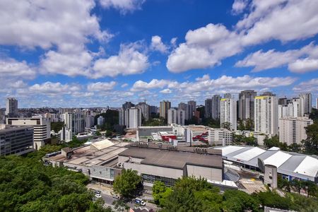 Apartamento à venda com 210m², 1 quarto e sem vagaVista da Cobertura