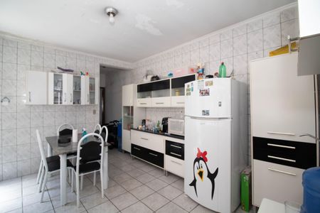 Casa para alugar com 175m², 4 quartos e 2 vagasCozinha