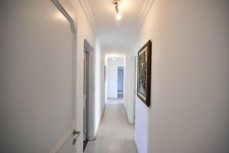 Apartamento para alugar com 204m², 3 quartos e 3 vagasCorredor