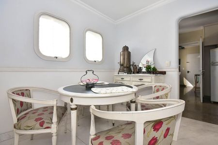 Apartamento para alugar com 204m², 3 quartos e 3 vagasCopa