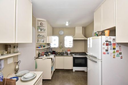 Apartamento para alugar com 204m², 3 quartos e 3 vagasCozinha