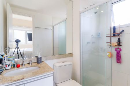 Apartamento à venda com 85m², 2 quartos e 2 vagasBanheiro da Suíte