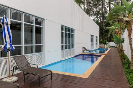 Apartamento à venda com 85m², 2 quartos e 2 vagasÁrea comum - Piscina