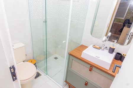 Apartamento à venda com 50m², 2 quartos e 1 vaga Apartamento à venda com 50m², 2 quartos e 1 vagaBanheiro social
