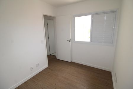 Apartamento à venda com 76m², 3 quartos e 2 vagasQuarto 3
