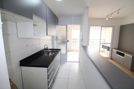 Apartamento à venda com 76m², 3 quartos e 2 vagasSala / Cozinha