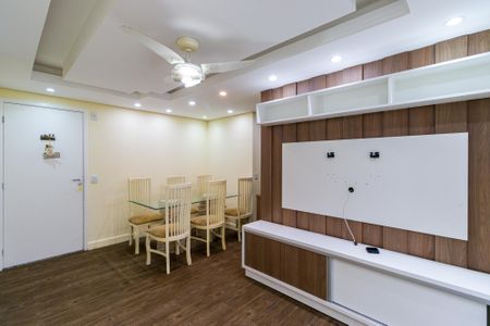 Sala de apartamento para alugar com 2 quartos, 68m² em Jardim Parque Morumbi, São Paulo